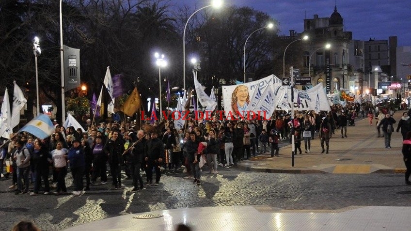 Masiva Movilizaci N De Organizaciones Sociales Con Agenda Y Reclamos