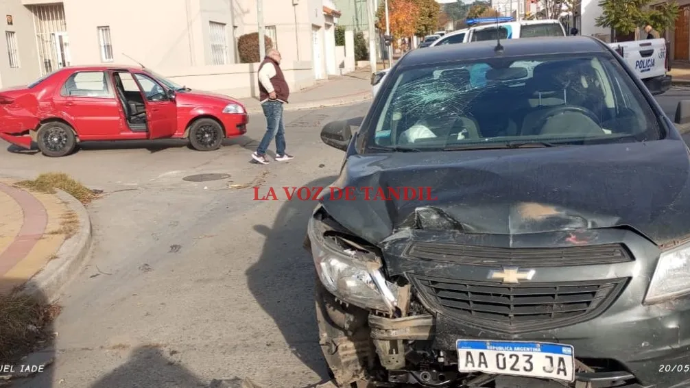 Fuerte Choque En Brandsen Y Antonena Dos Personas Trasladadas Al Hospital