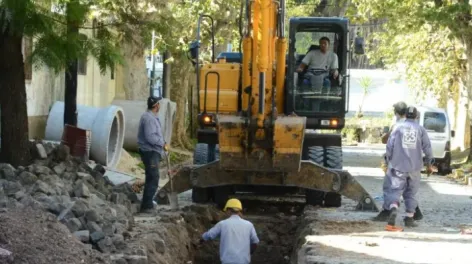 Motosierra: 100.000 trabajadores de la construcción perdieron su empleo en el último mes