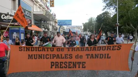 Hoy a las 15.30 en Rodríguez y Las Heras: el Sindicato de Municipales se suma a la marcha universitaria 