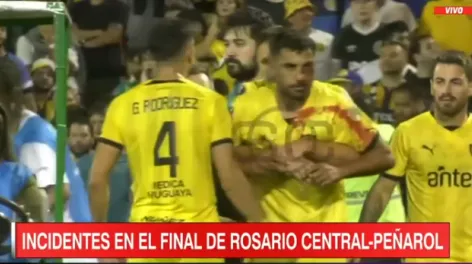 Se conoció la dura sanción de la Conmebol para Rosario Central por los incidentes ante Peñarol