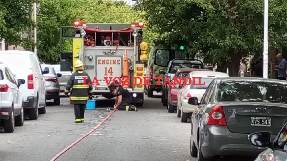 Una mujer murió al incendiarse su departamento en calle Saavedra al 700