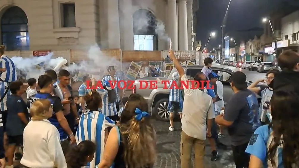 "Recopados": una fiesta académica en el centro de Tandil  