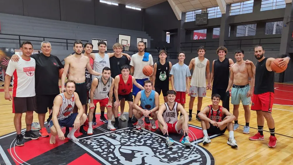 Independiente está listo para su debut en la Liga Federal de básquetbol, 2025