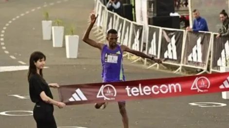 El keniata Bethwell Yegon se quedó con la victoria en la maratón de Buenos Aires