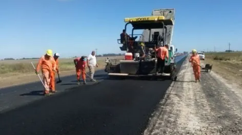 El ajuste de Milei paraliza obras en rutas y caminos de la zona 