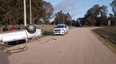 Vuelco en Chapaleofú y Buenos Aires