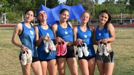 Tamara Franceshetti sumó medallas y récord Argentino en Postas en el Nacional U16