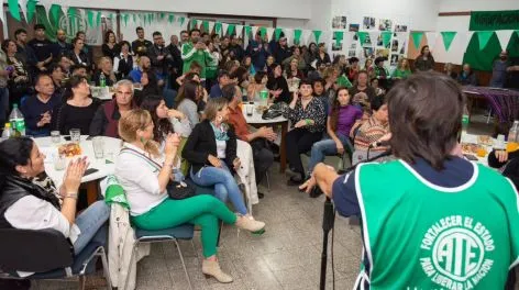 ATE "se encuentra habilitada para participar de la mesa de negociación colectiva" en Tandil