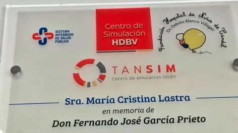 María Cristina Lastra y una donación en homenaje a su esposo y por amor a los niños