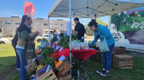 Este viernes el Mercado Alimenticio Barrial estará en el 21 de Abril