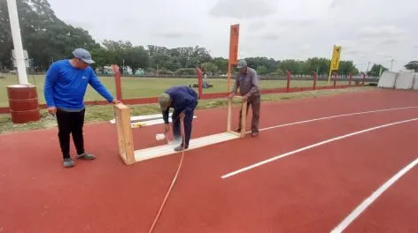 Ultiman detalles para la inauguración oficial de la pista municipal de atletismo