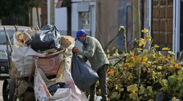 Una familia necesitó $1.024.435 para no ser pobre