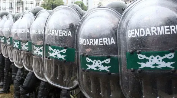 Gendarmes se organizan para reclamar aumento salarial