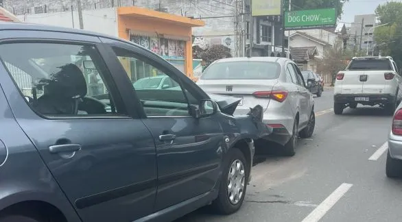 Santamarina entre Avellaneda y Constitución: triple choque por alcance