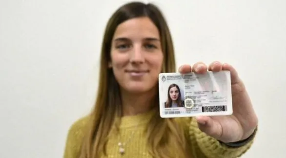 El precio del DNI y pasaporte aumentó un 150%: los nuevos valores