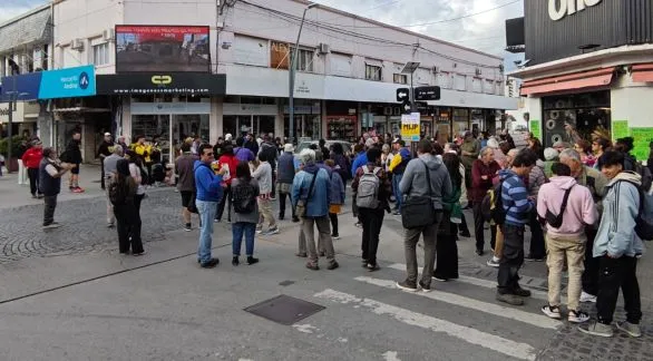 En Tandil también hubo manifestación de jubilados contra el gobierno nacional